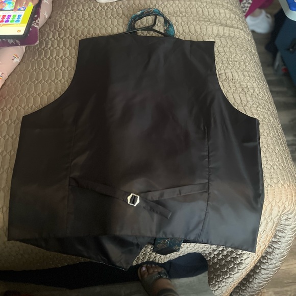 Men’s Dressy Clothes Bundle - Picture 4 of 14